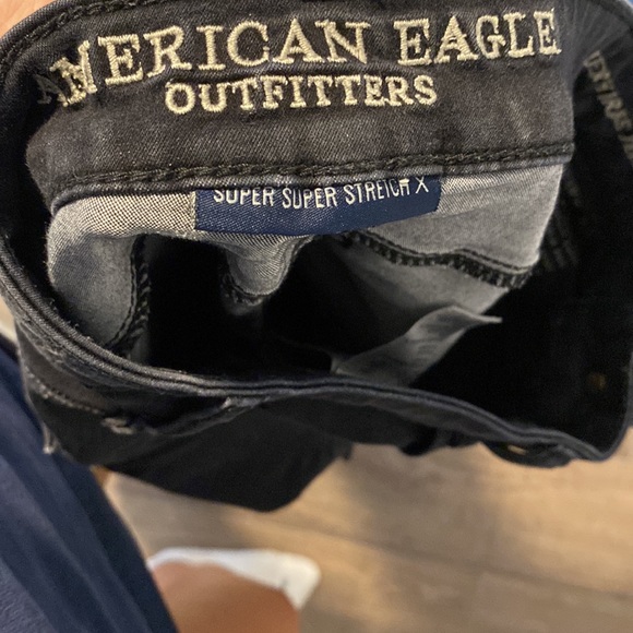 American Eagle Black Skinny Jeans - Picture 3 of 5